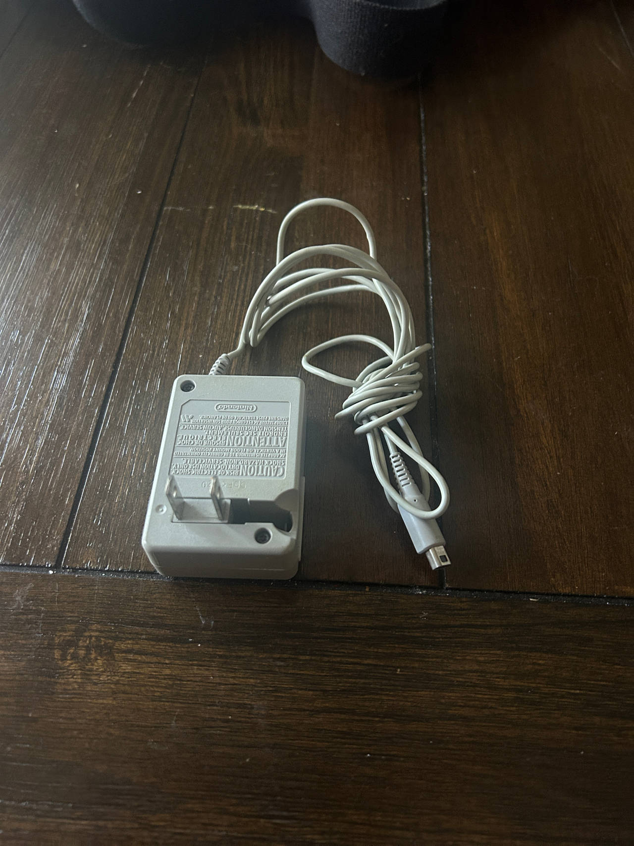 Nintendo DS Lite AC Adapter USG-002