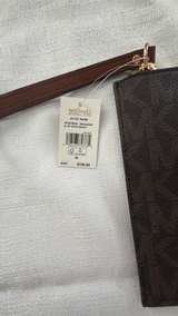 Michael Kors Jet Set Travel Large Logo Wristlet - Image 2