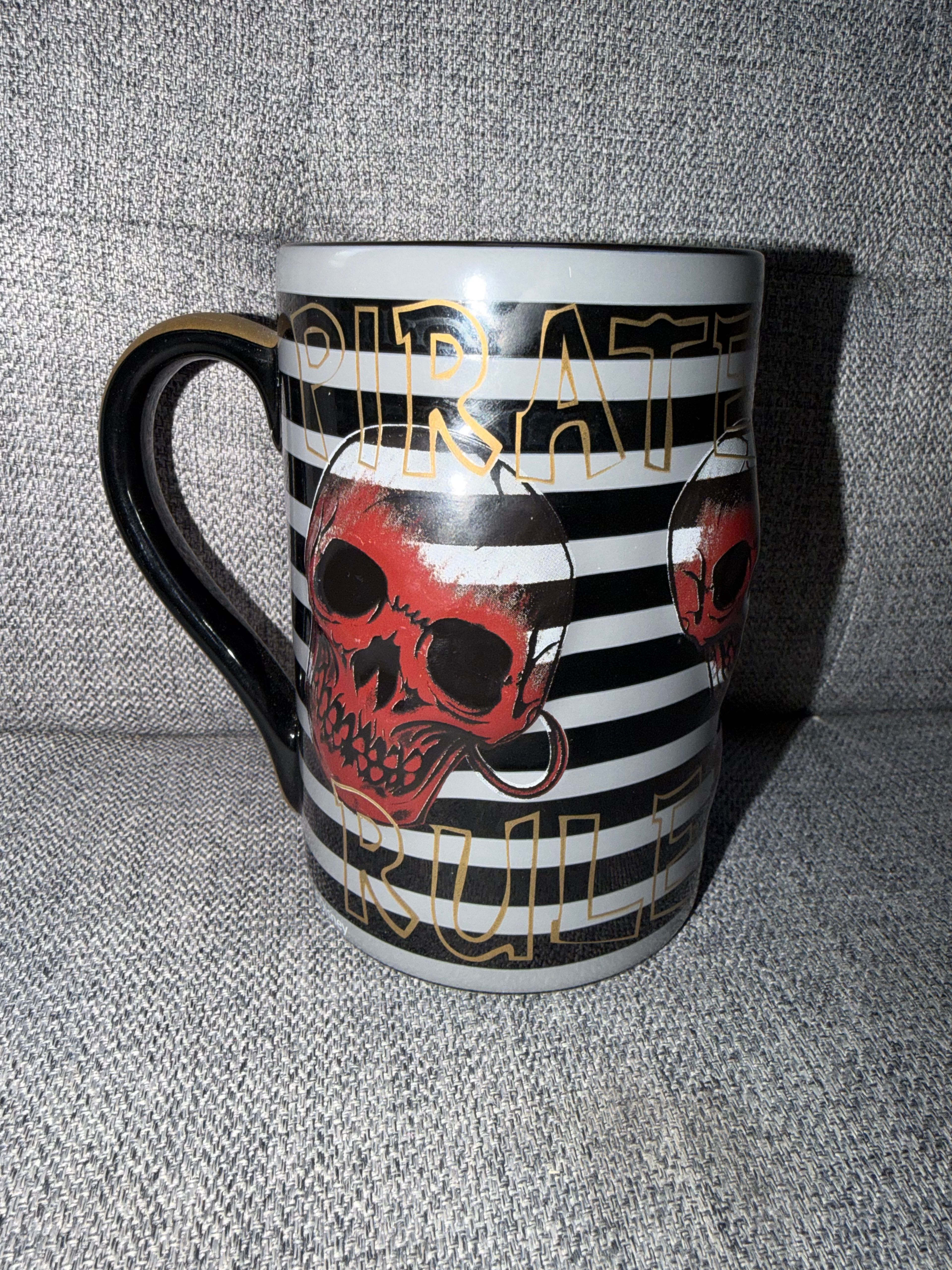 Disney Pirates of the Caribbean 3D Mug - Image 6