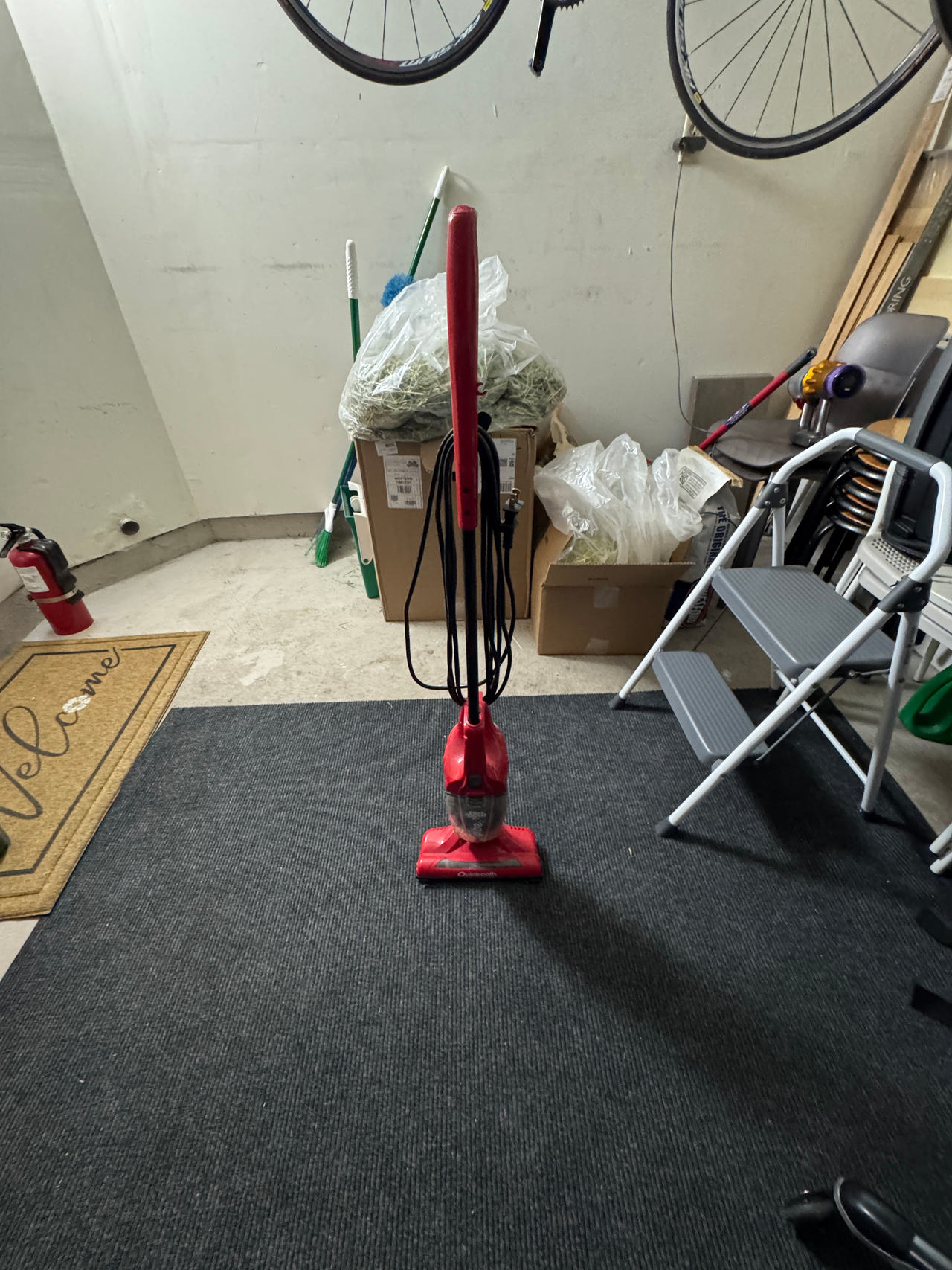 Dirt Devil Simpli-Stik Vacuum Cleaner