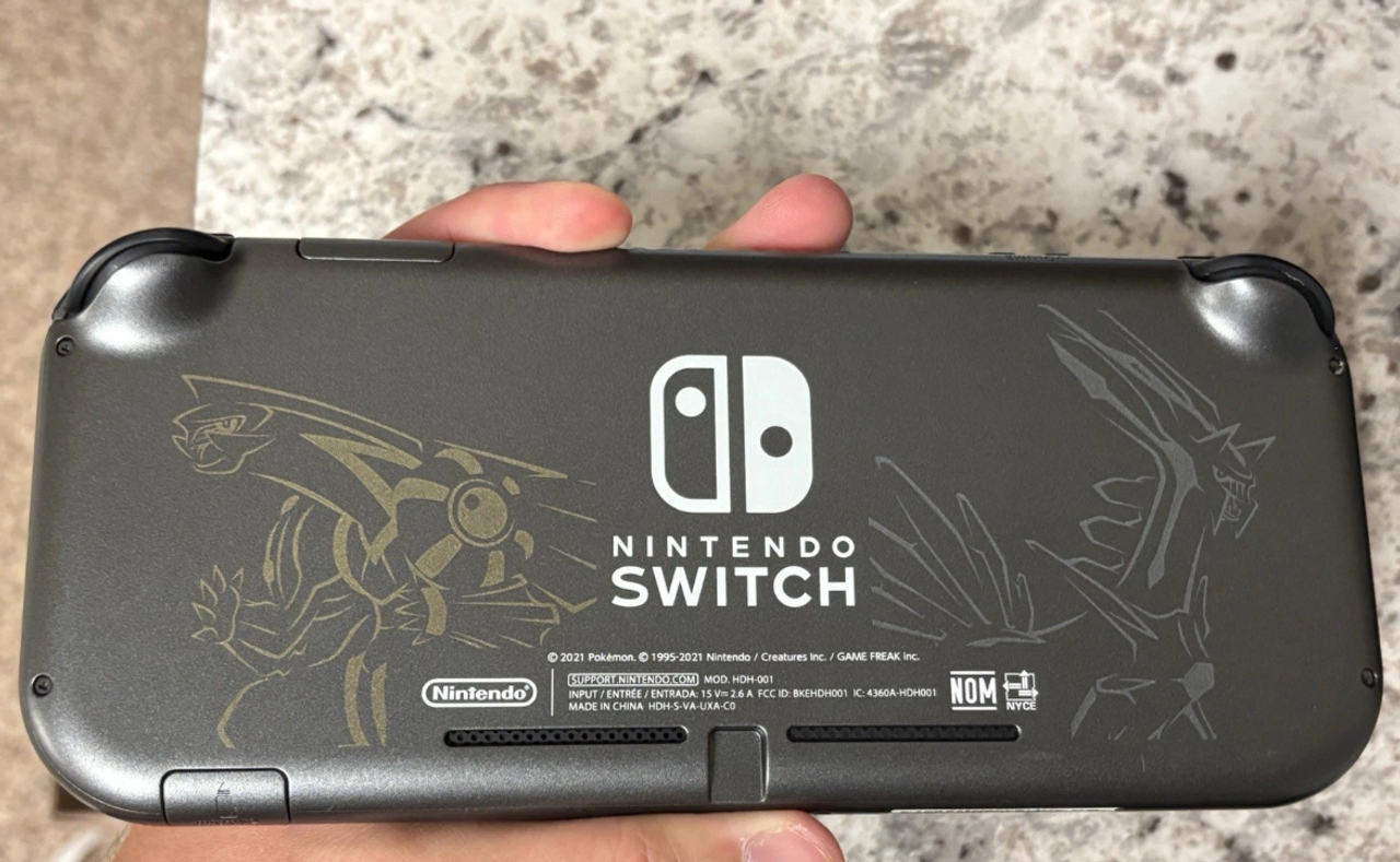 Nintendo Switch Lite Dialga & Palkia Edition (Can Negotiate)!