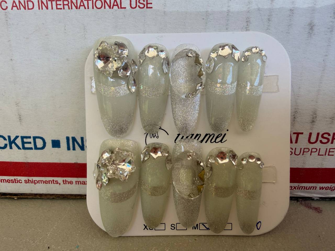 Tianmei Luxury Rhinestone Press-On Nails