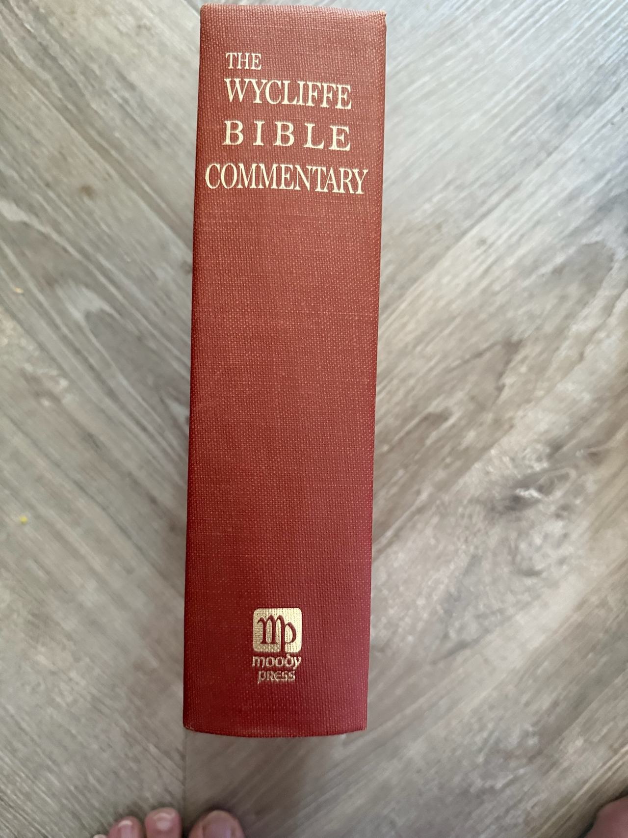 The Wycliffe Bible Commentary Hardcover