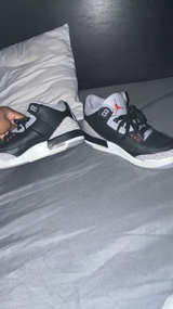 Air Jordan 3 - Image 4