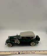 Franklin Mint 1932 Cadillac V-16 Phaeton 1:24 Scale - Image 1