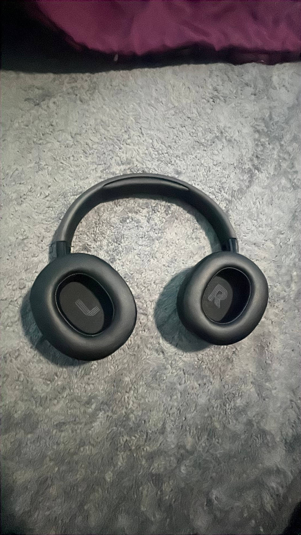 JBL Tune 710BT Wireless Over-Ear Headphones Black