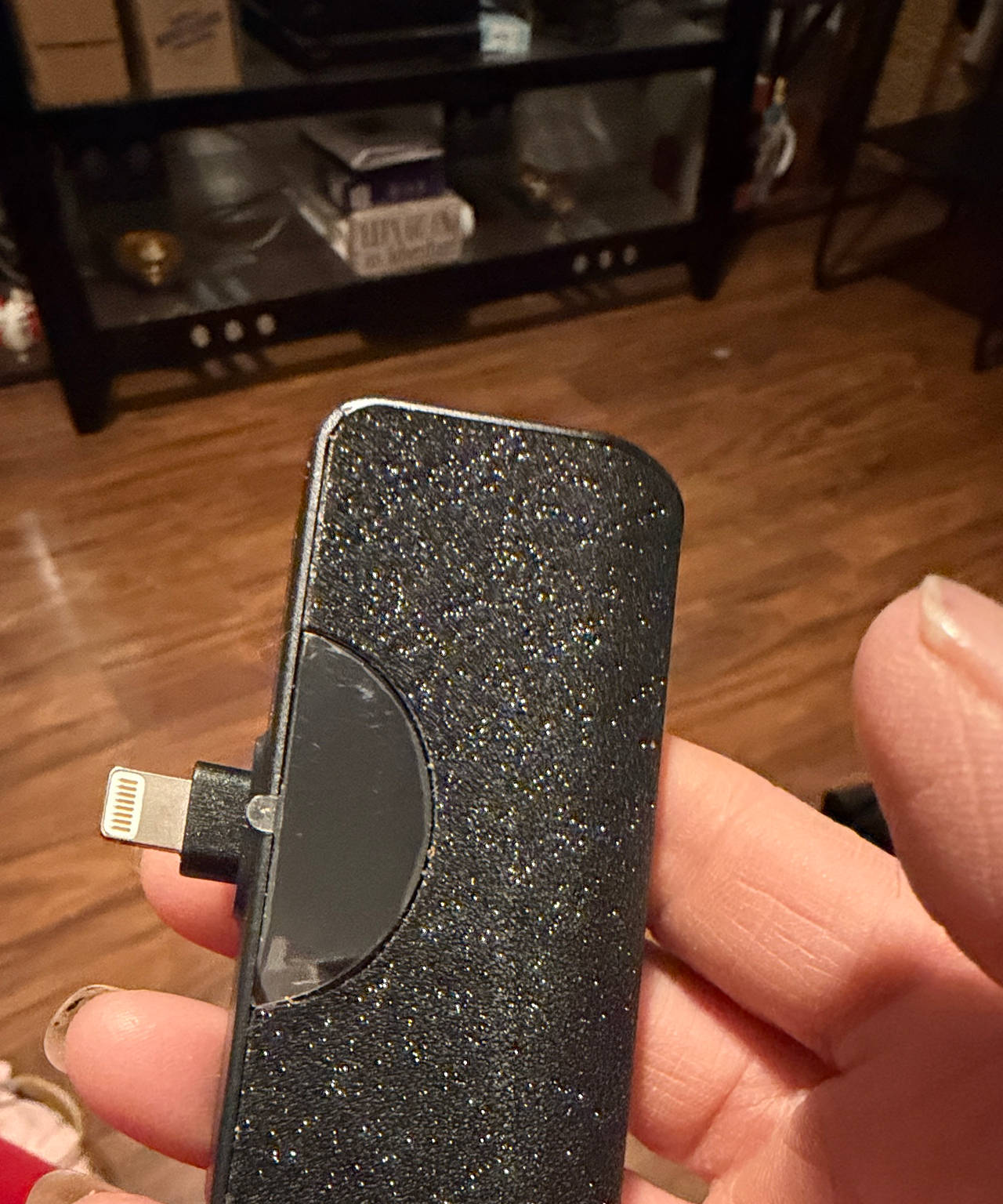 iWalk Link Me Portable Charger with Built-in Lightning Connector