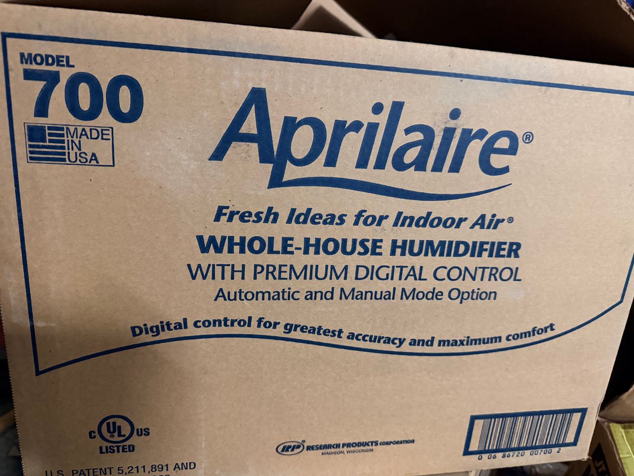 Aprilaire 700 Whole-House Humidifier with Digital Control