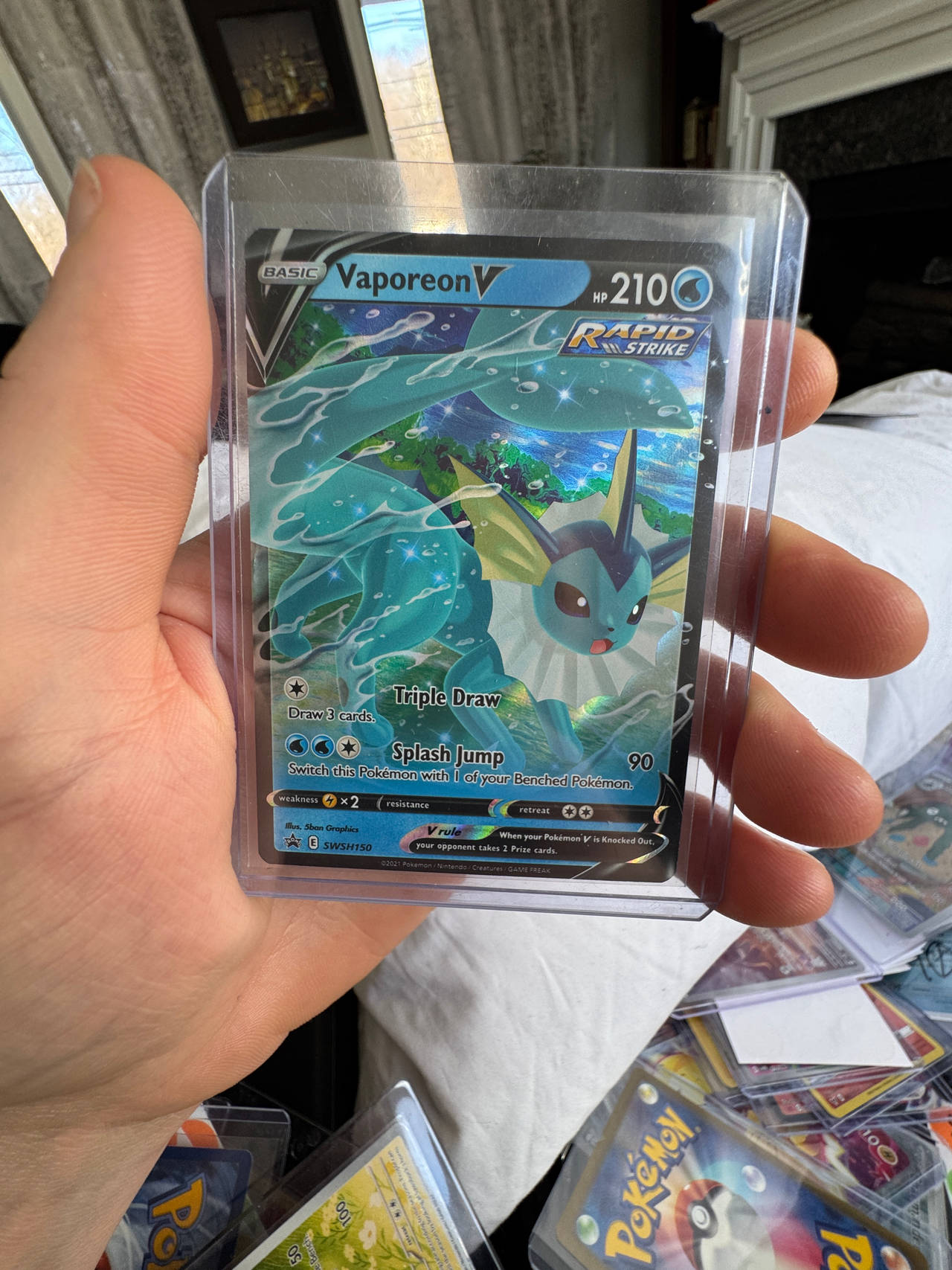 Pokémon TCG Vaporeon V SWSH150 Black Star Promo