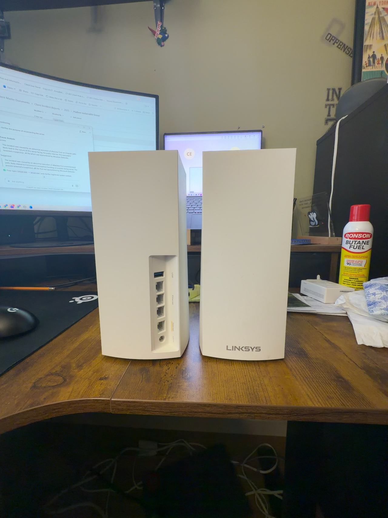 Linksys Atlas Max 6E Tri-Band Mesh WiFi Router