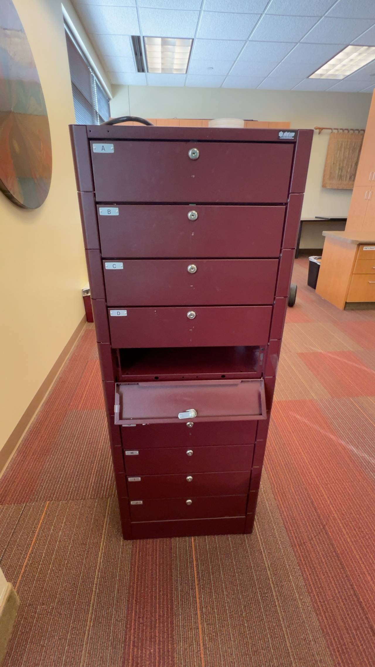 SchoolLockers.com Laptop Charging Cabinet 10-Locker