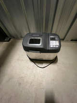 Sunbeam Bakehouse Compact Bread Maker - Image 1