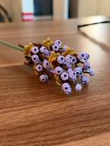 LEGO Icons Flower Bouquet 10280 - Image 3