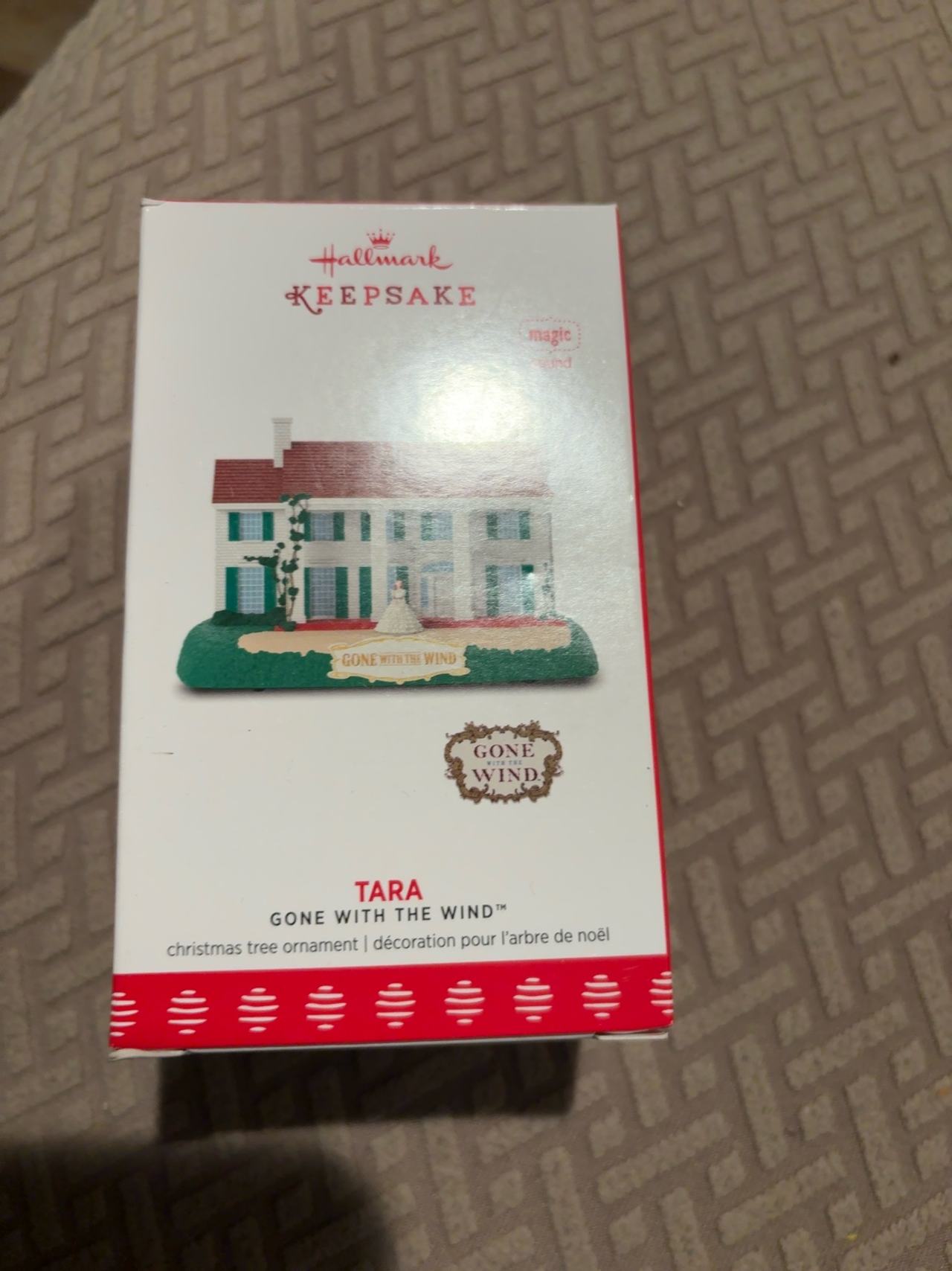 Hallmark Keepsake 2017 Tara Ornament (Gone With the Wind)