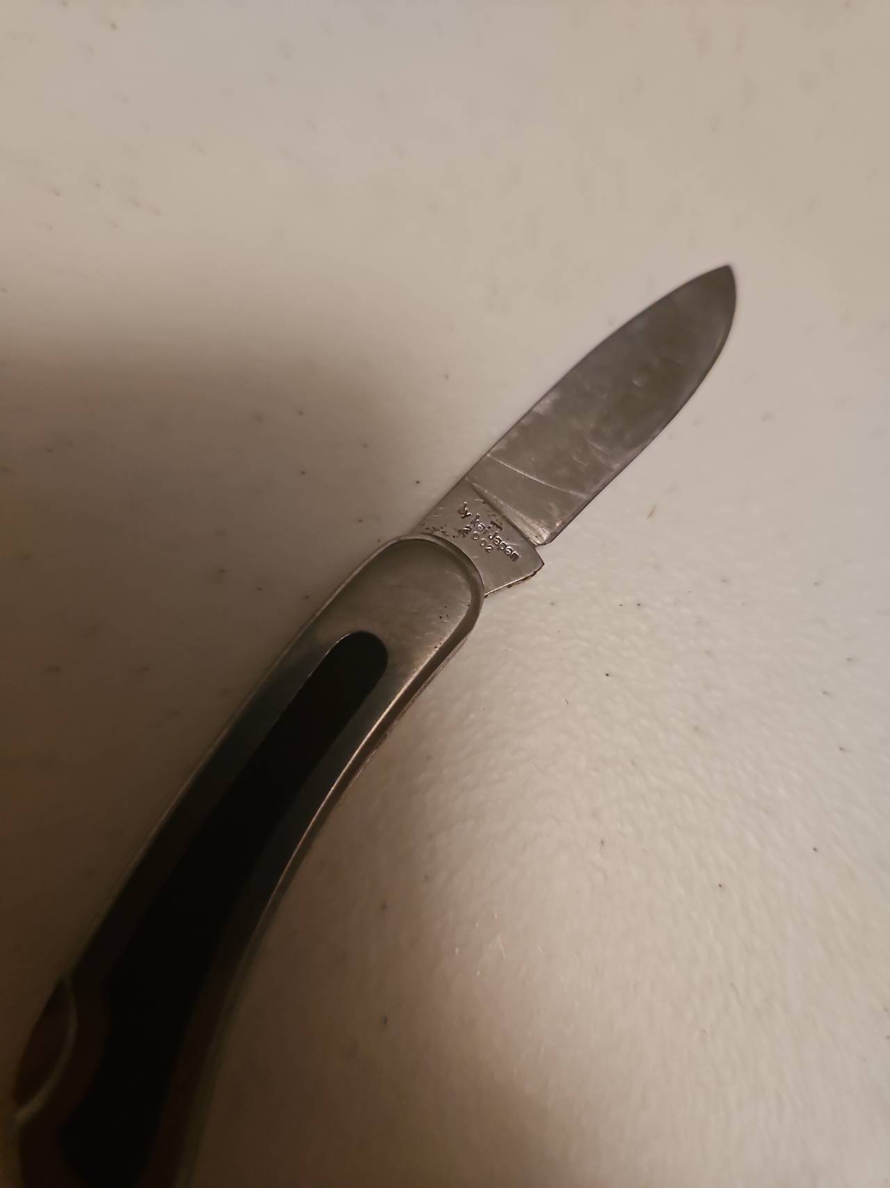 Kershaw 2410 Pocket Knife
