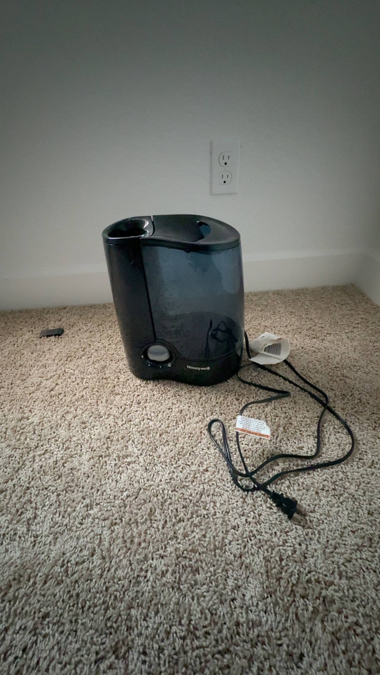 Honeywell Filter Free Warm Moisture Humidifier HWM705B Black