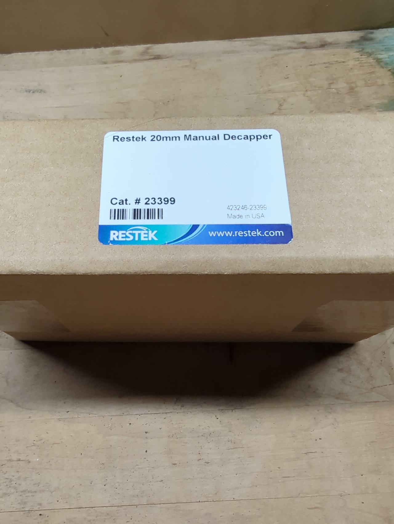 Restek 20mm Manual Decapper