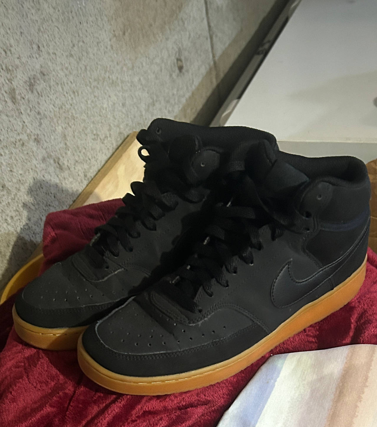 Nike Court Borough High Black Gum