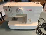 Singer Promise II 1512 Sewing Machine - Image 6