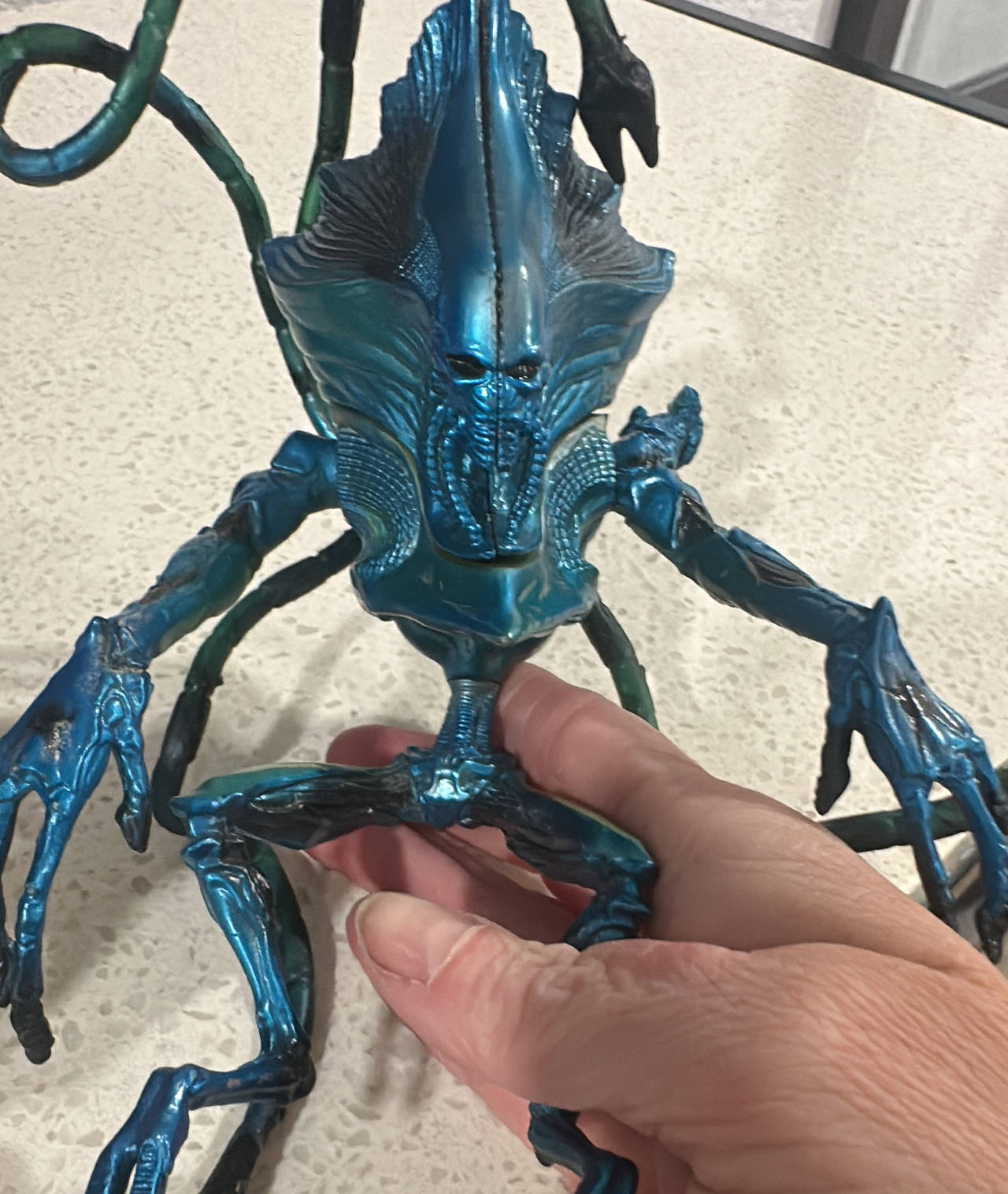 Kenner Aliens Hive Wars Queen Alien Action Figure