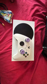Xbox Series S - Image 4