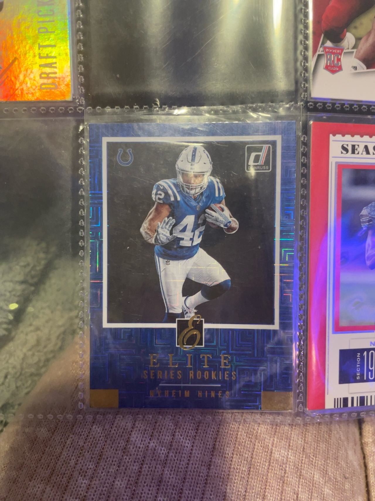 Donruss Elite Series Rookie Nyheim Hines 2018