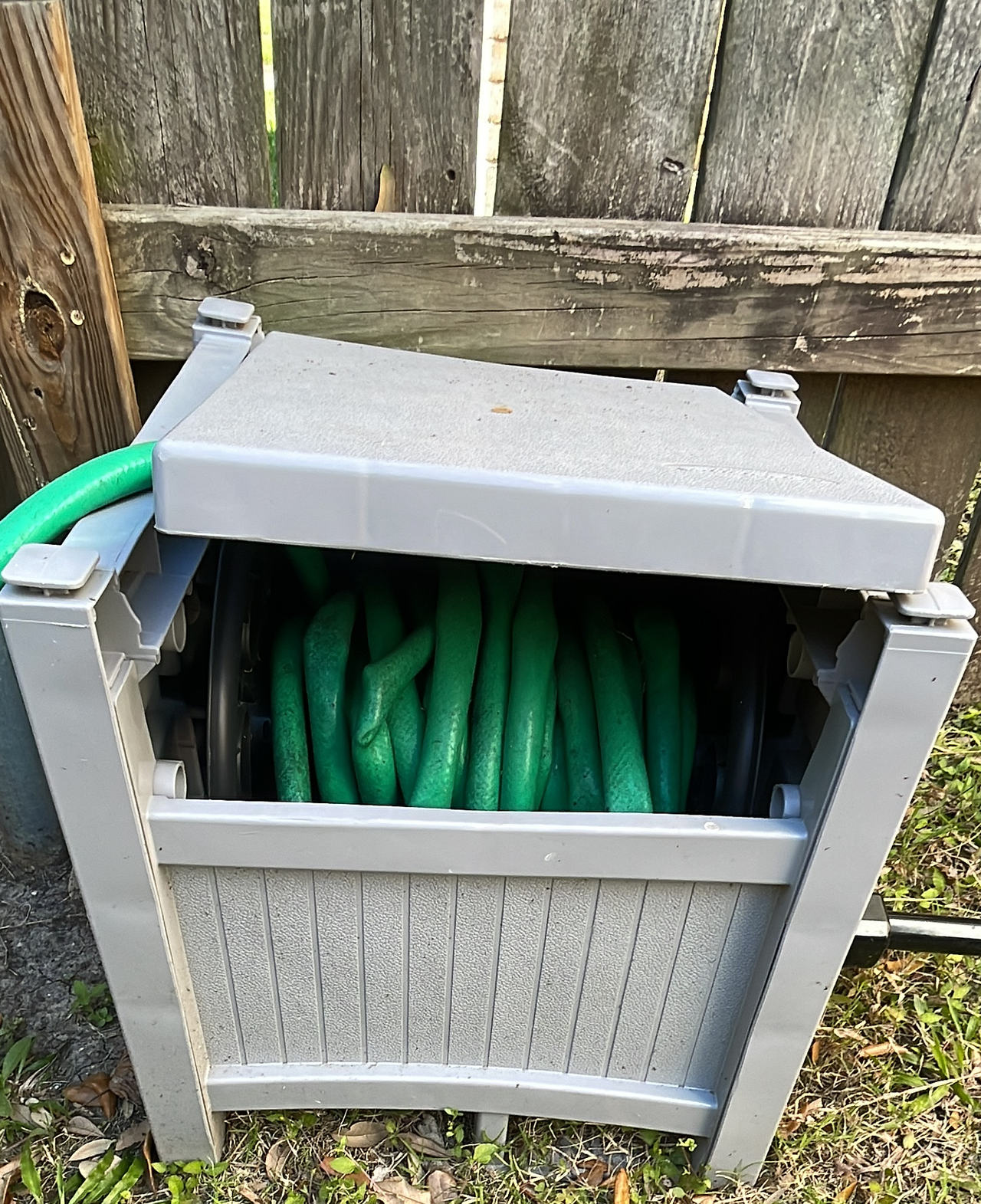 Suncast 175' Hose Hideaway