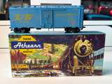 Athearn HO Scale Louisville & Nashville 40' Boxcar #92568 - Image 3