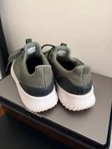 Adidas Cloudfoam Runners US9.5 - Image 3