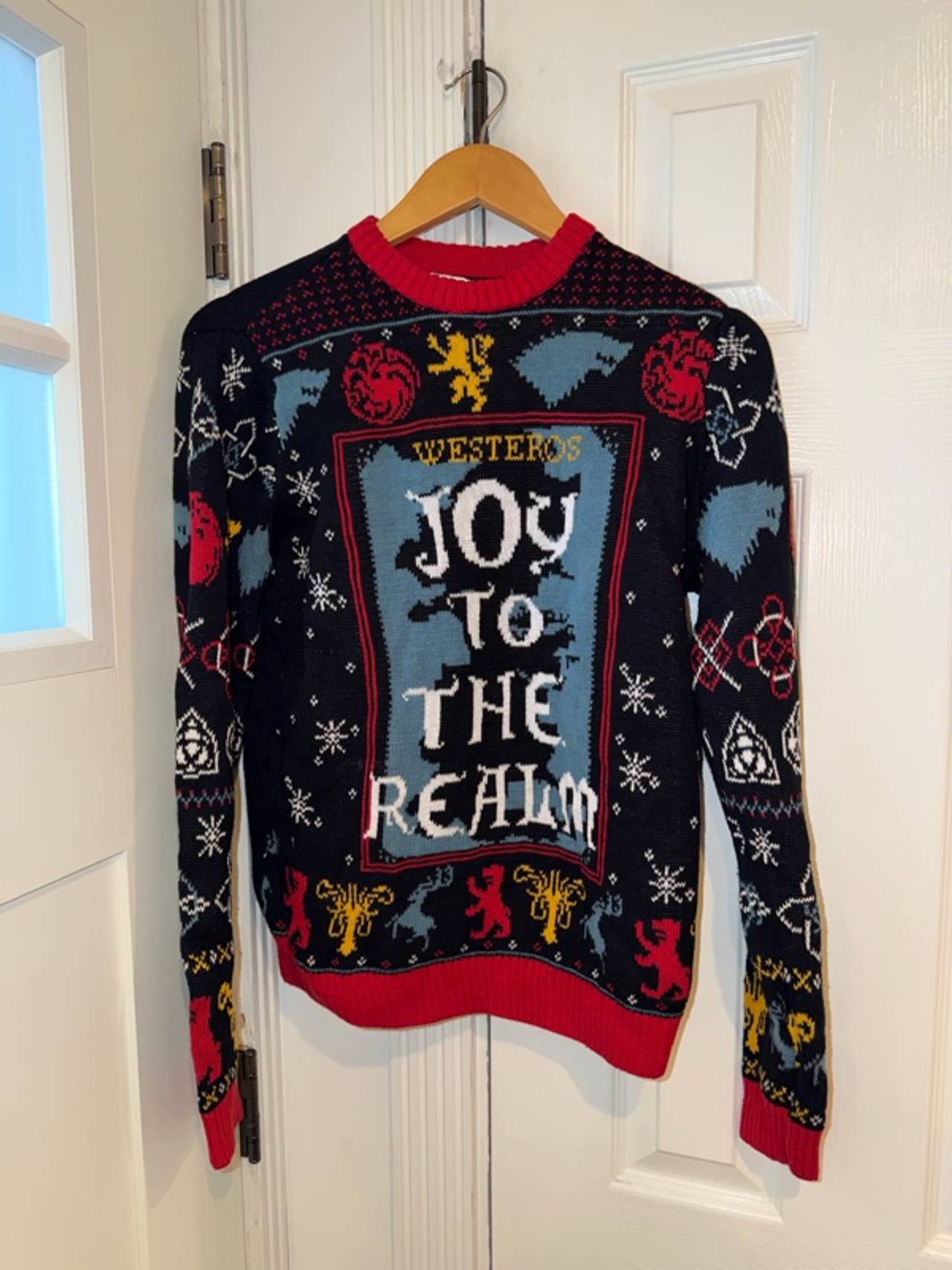 HBO Game of Thrones Joy to the Realm Christmas Sweater Small