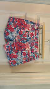 Lilly Pulitzer Palm Fit Beach Shorts Size - Image 4