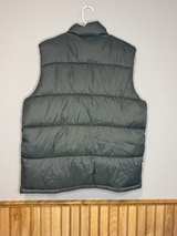 Old Navy Men's Puffer Vest - Image 2