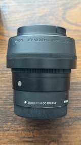 Canon EOS M50 Mirrorless Camera Bundle - Image 3