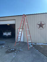12 ft. Fiberglass Louisville Step Ladder - Image 1