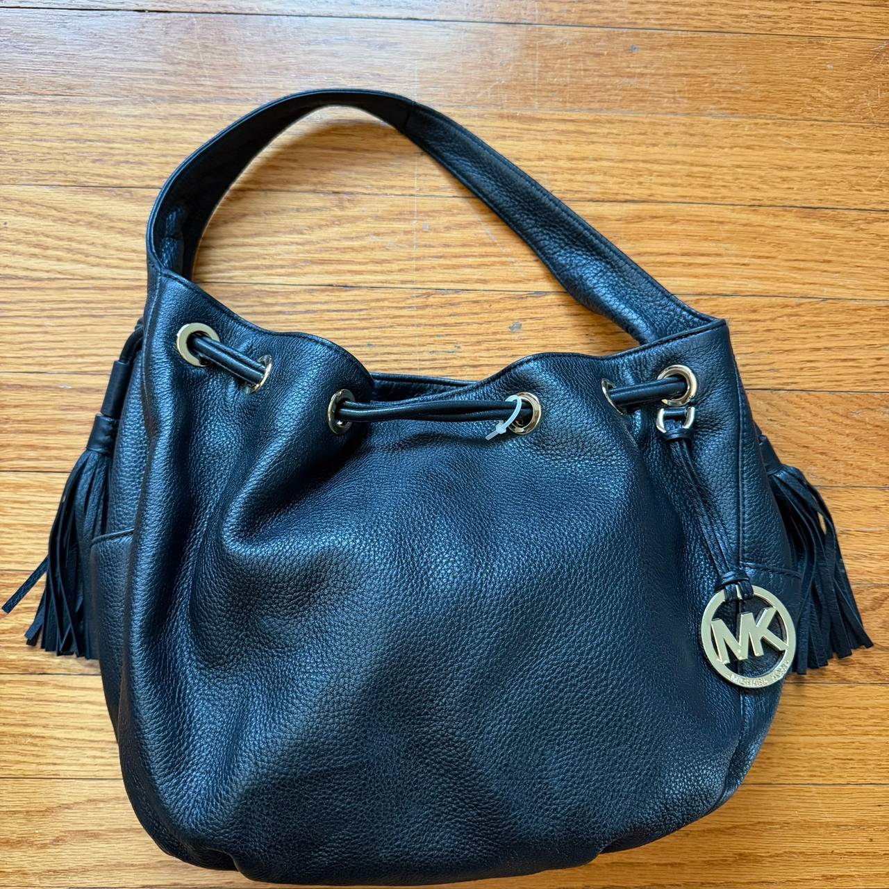 Michael Kors Bedford Pebbled Leather Drawstring Hobo Bag