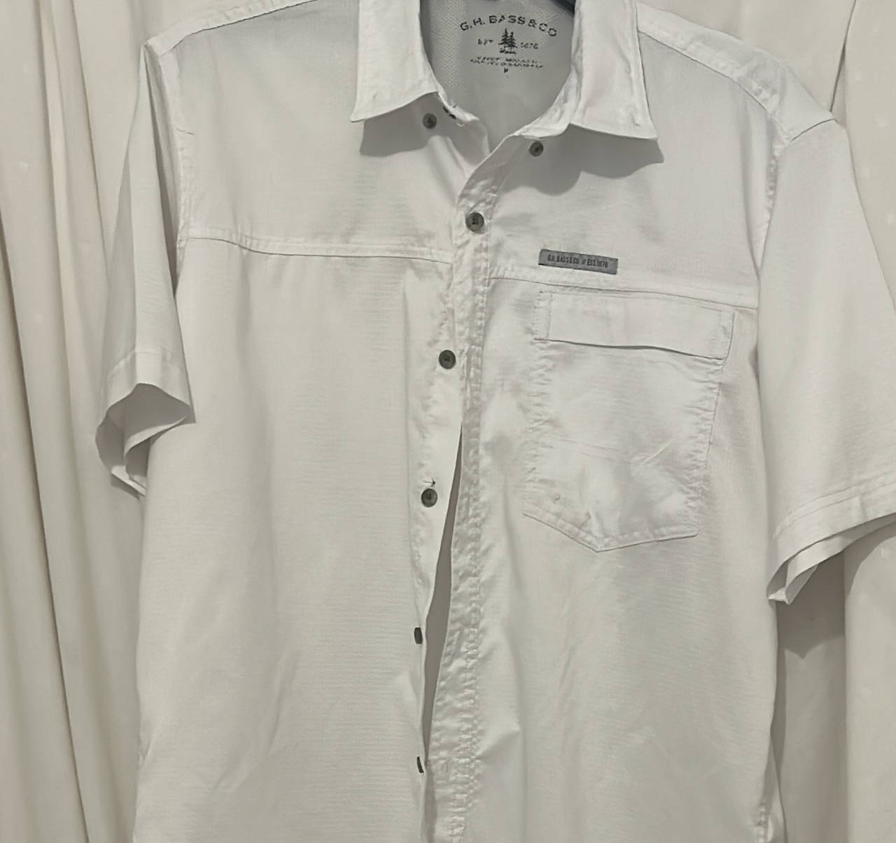 G.H. Bass & Co. Men's Explorer Short Sleeve Button Down Shirt