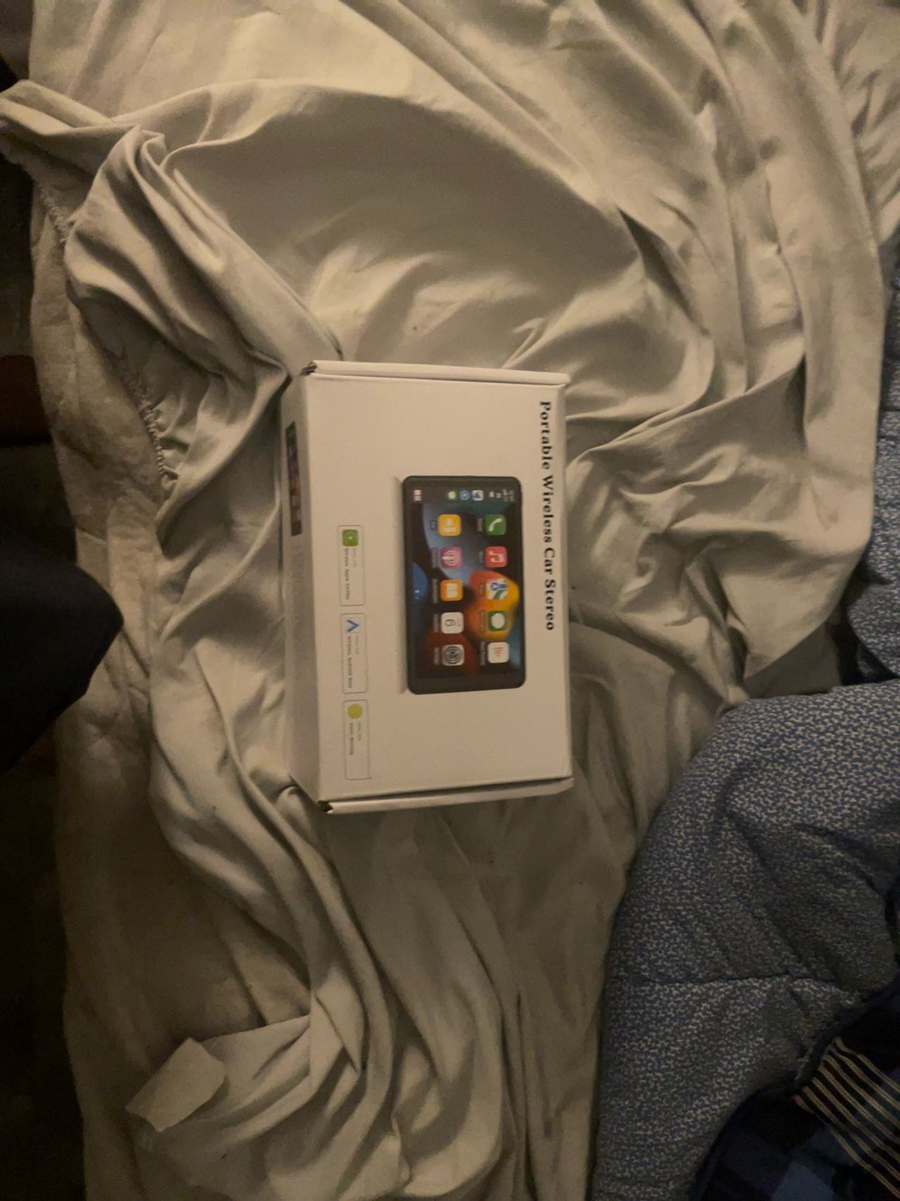 Apple Portable Wireless CarPlay Screen 7-inch