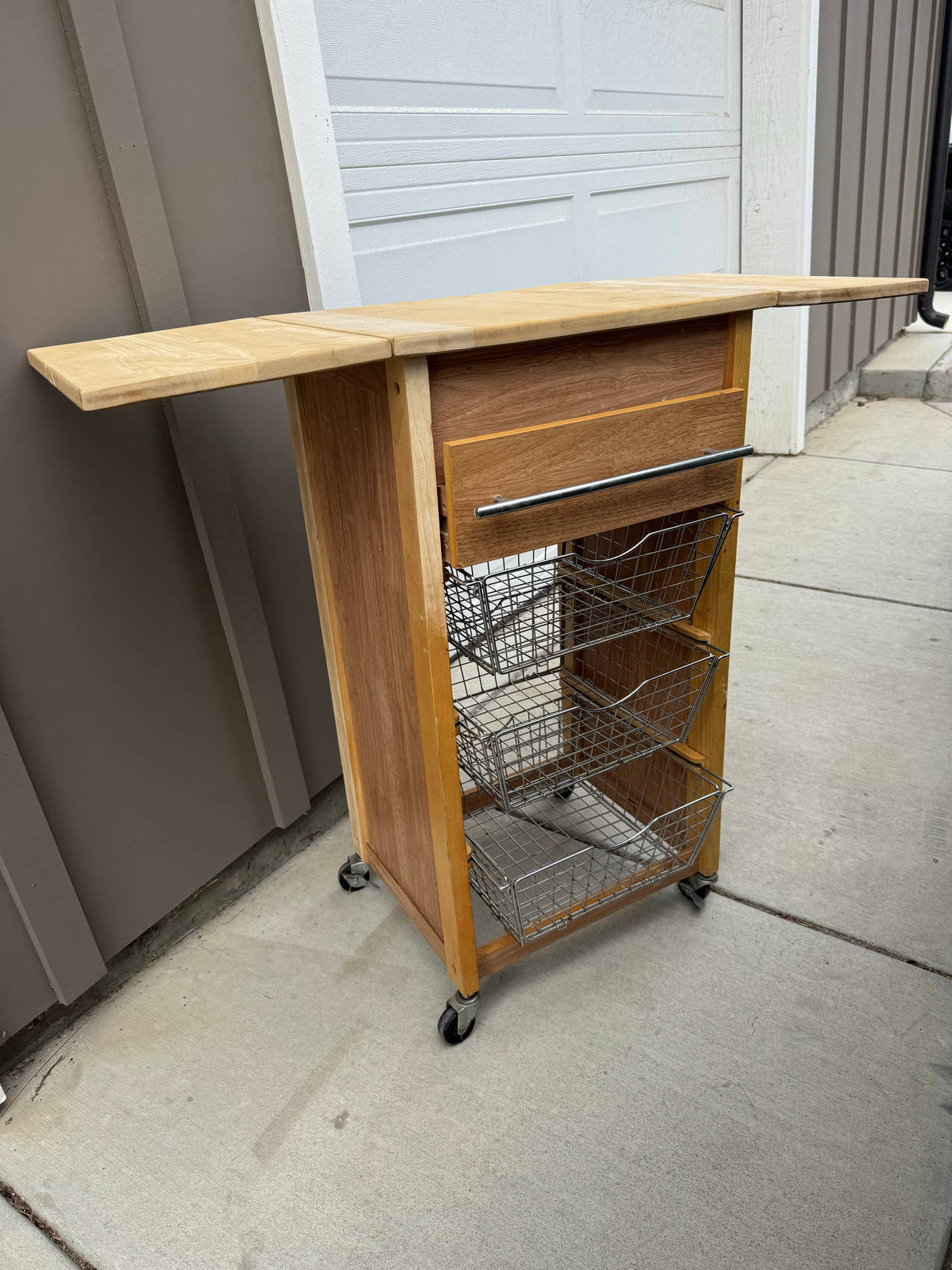 Winsome Wood Lulu Kitchen Cart