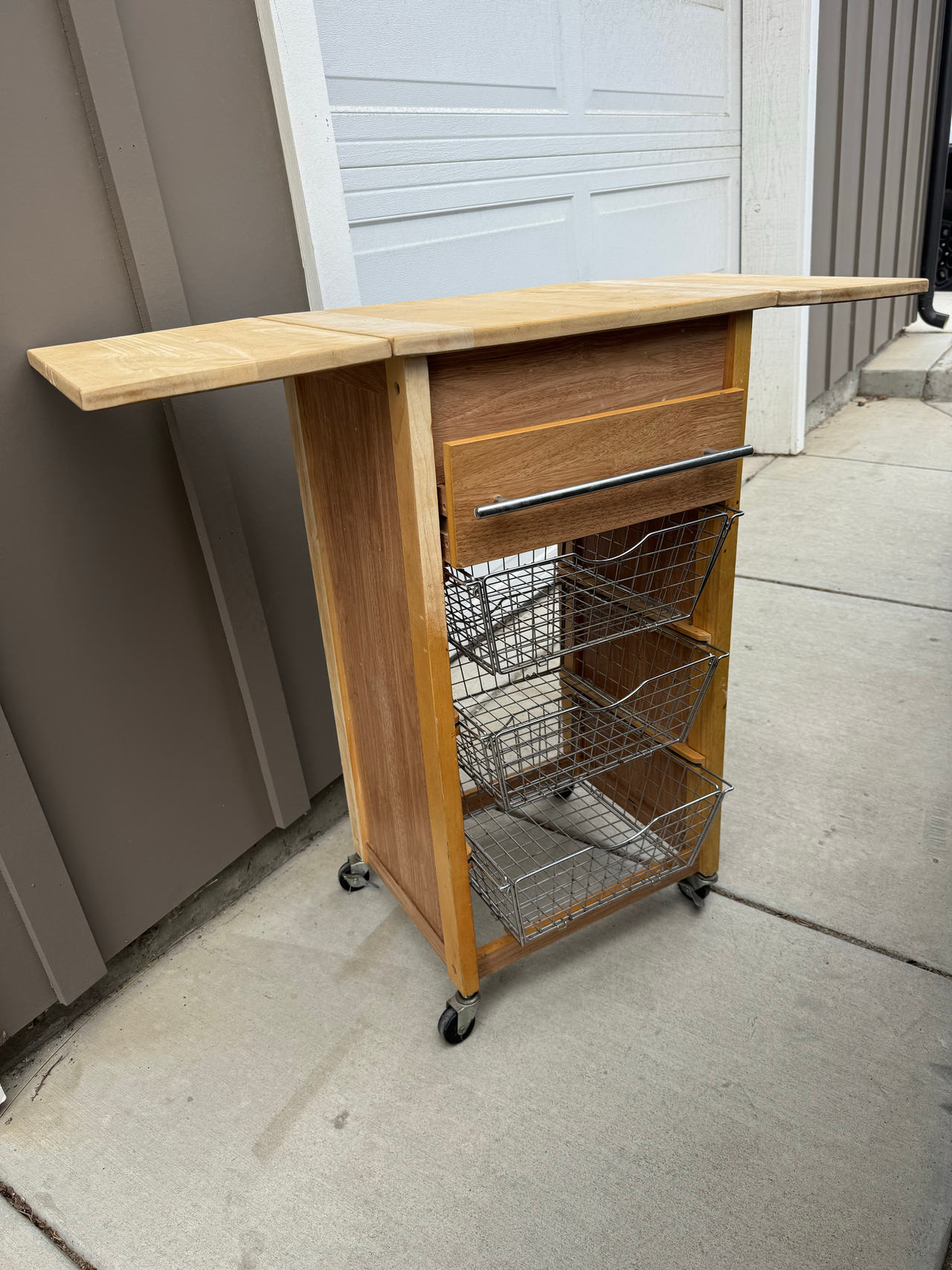 Winsome Wood Lulu Kitchen Cart