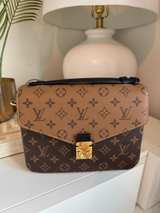 Louis Vuitton Pochette Metis Reverse Monogram Brown - Image 1