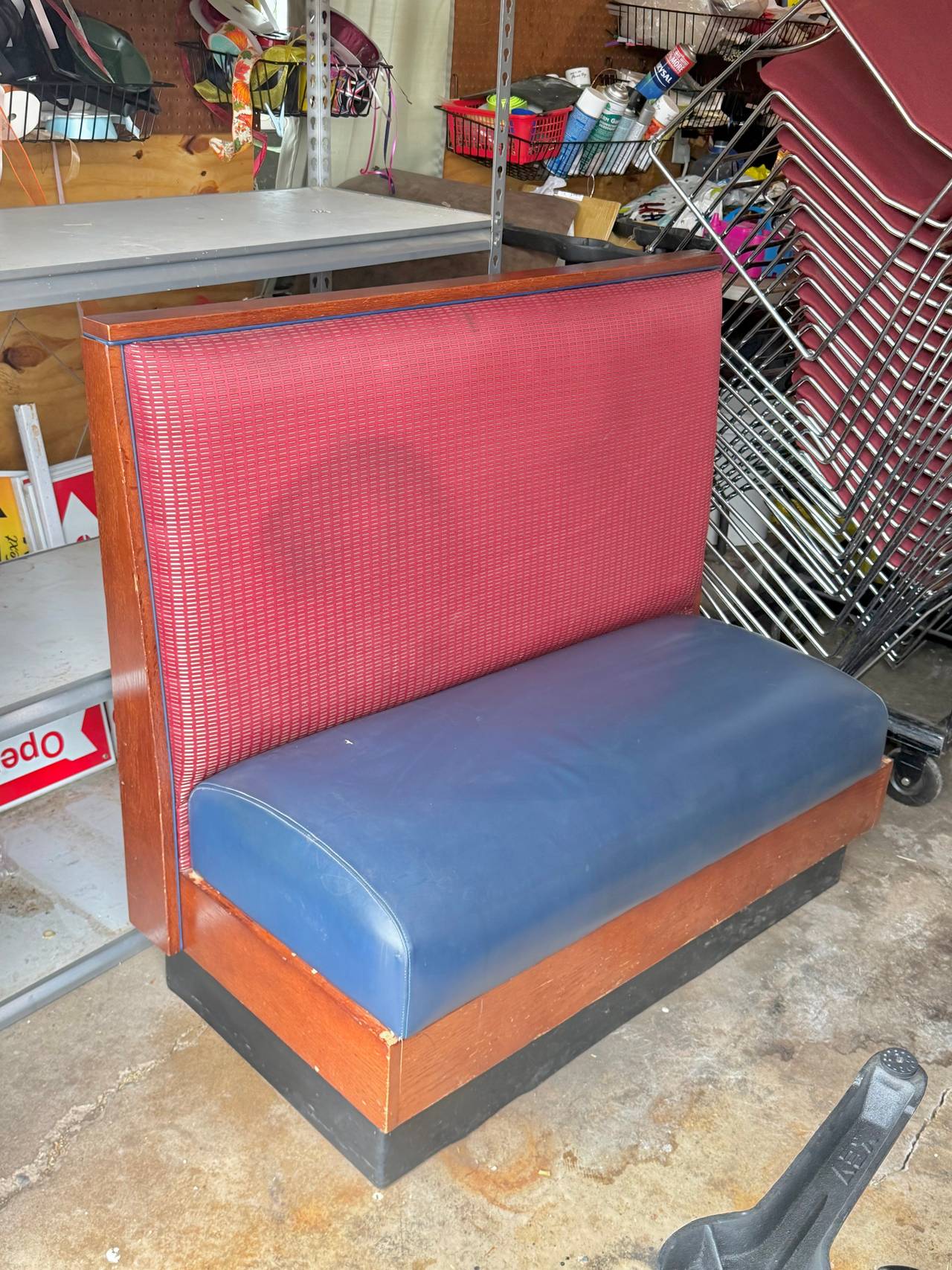 Single Deuce Restaurant Booth