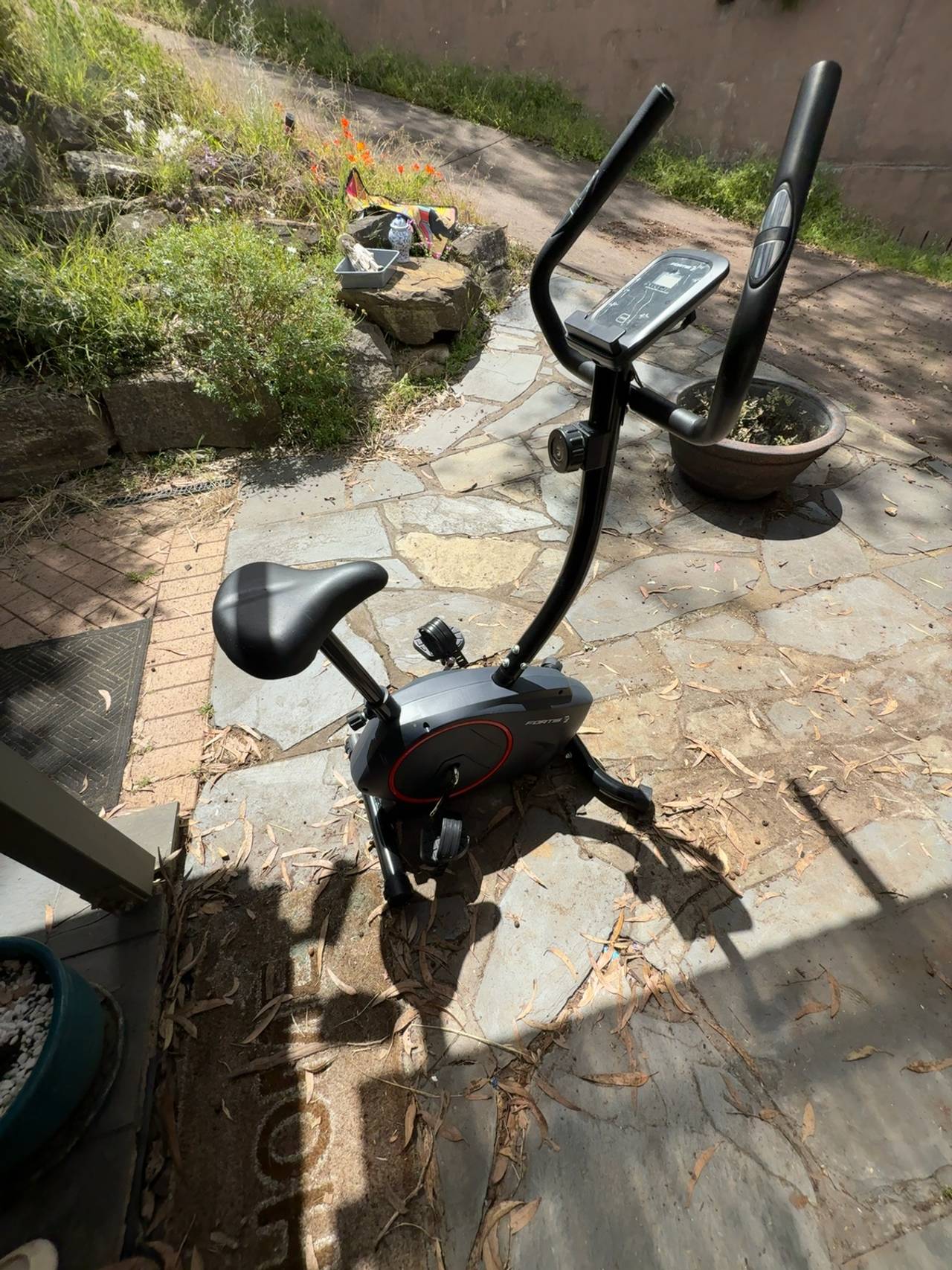 Everfit Magnetic Exercise Bike 8 Levels Upright