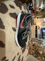 Nike Flex Experience RN Women's Running Shoe Size 9 - Image 1