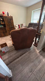 Dakota Bison Leather Recliner Chair - Image 3