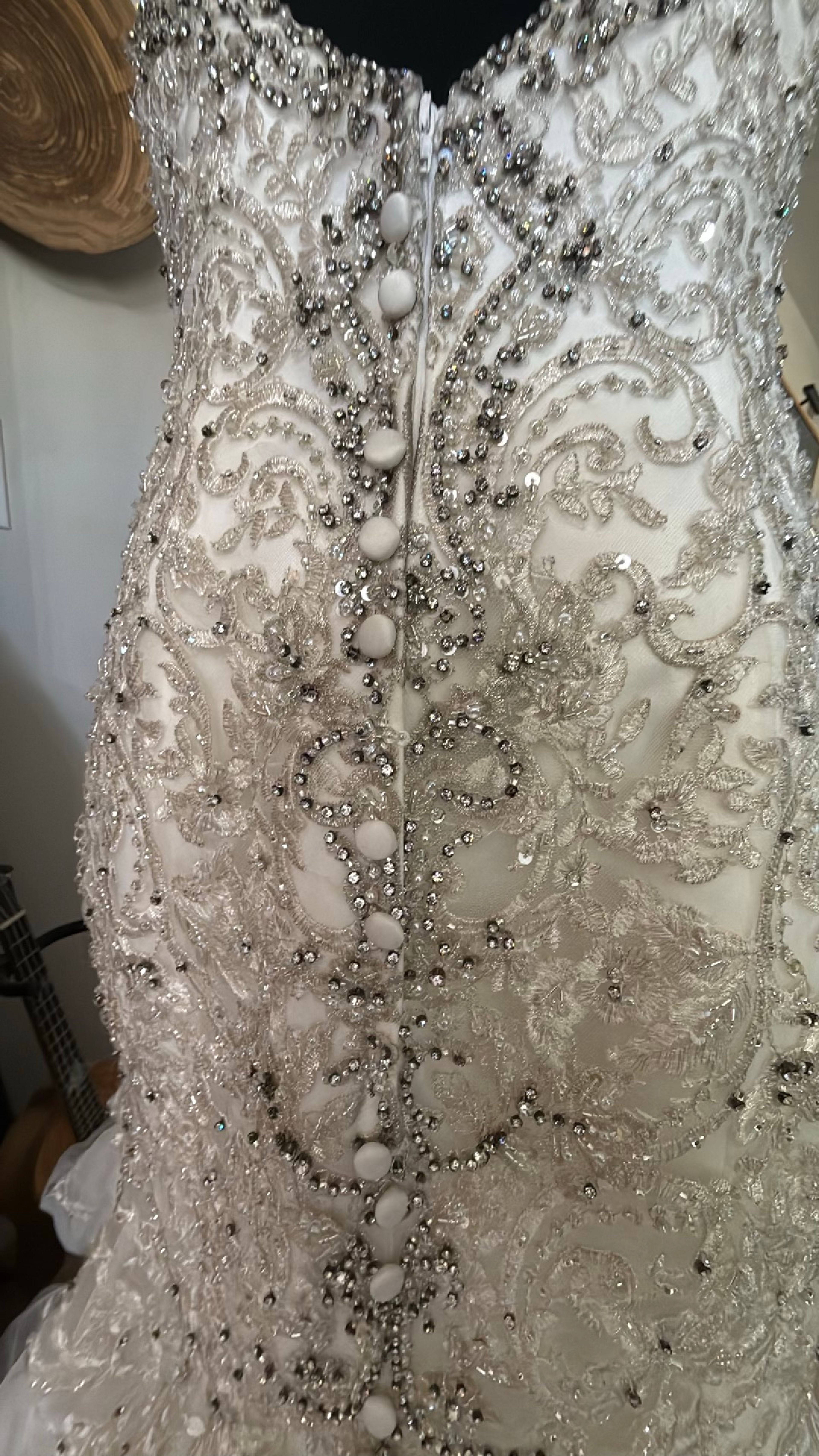 Beaded Mermaid Wedding Dress size 4-6 - Image 5