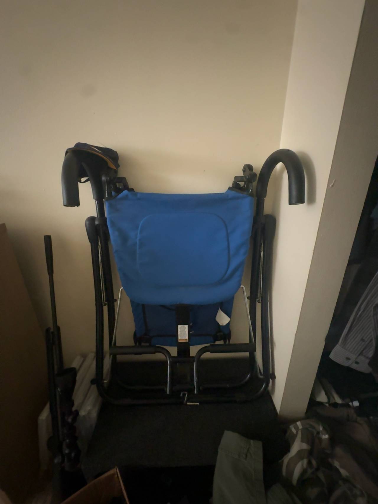 AB Lounge 2 Exercise Chair Blue