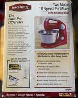 Euro-Pro Two Motor 10 Speed Pro Mixer with Rotating Bowl - Image 3