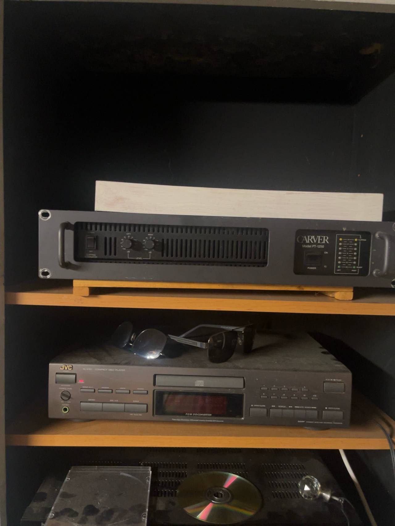 Carver PT-1250 Magnetic Field Stereo Power Amplifier