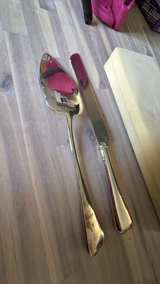 Lenox Heart Cake Knife and Server Set - Image 4