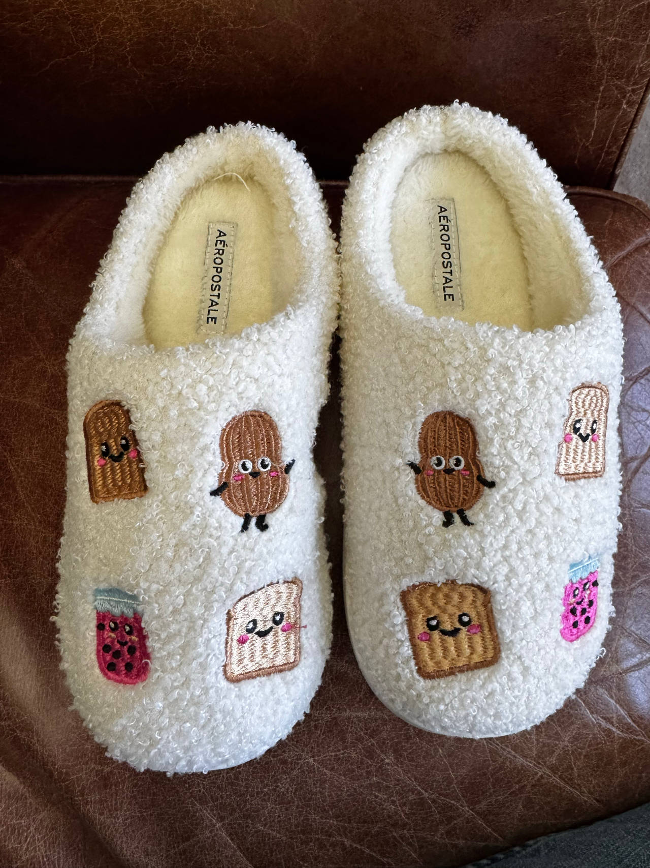 Aeropostale Sherpa Slippers